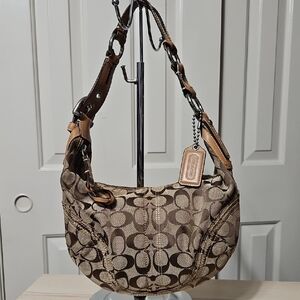 Coach EUC HOBO SOHO Signature Jaquard Shoulder Bag
